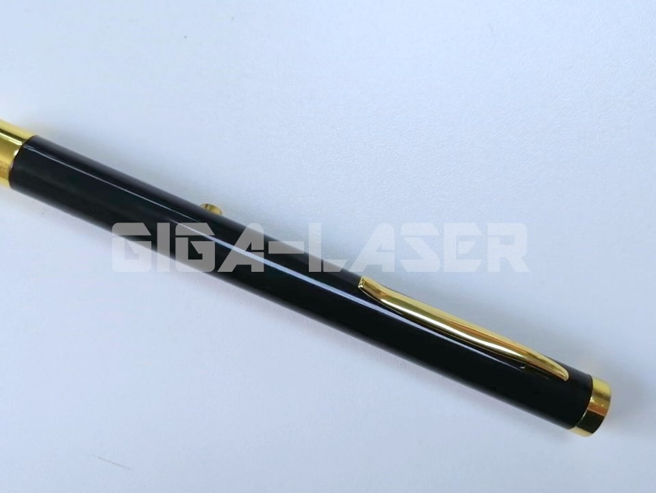 黄色レーザーポインター503YL クリップ部分